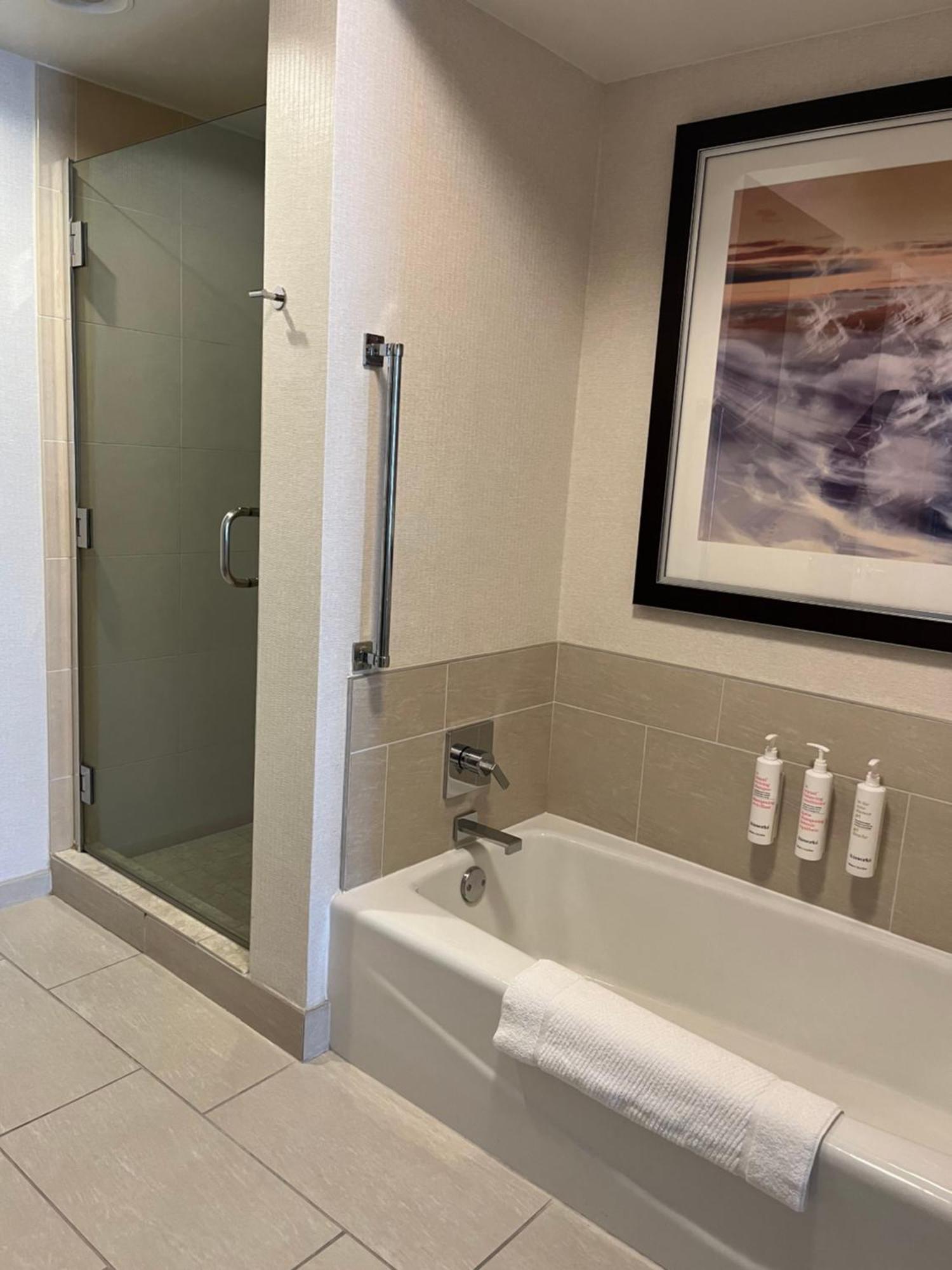 Chicago Marriott Suites O'Hare Rosemont Esterno foto